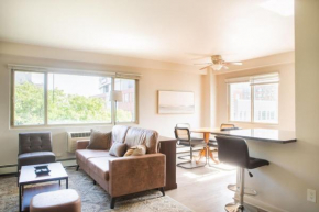 Flexhome East Side 2BR C3 - Brady St and City View